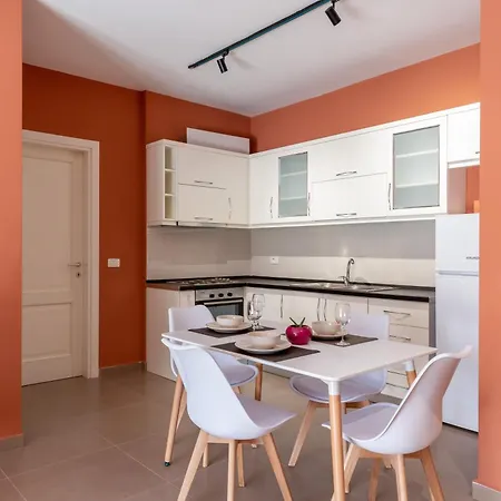 Apartment Lux At Delijorgji Tirana
